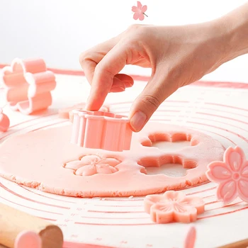 5db/set Sakura Cookie Penész Bélyegző Keksz Penész Vágó Rózsaszín cseresznyevirág Penész Virág Varázsa DIY Virágos Penész Fondant Sütés Eszköz